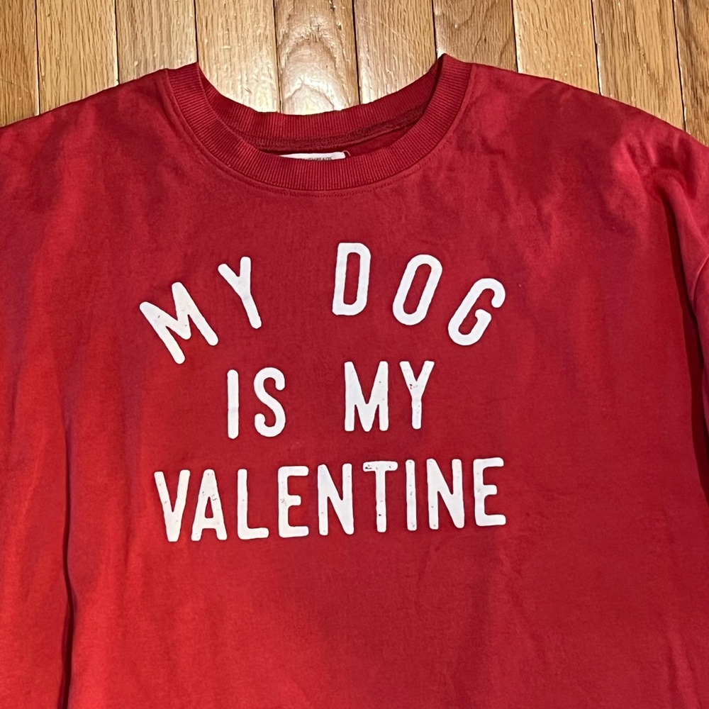 Grayson Threads Red Dog Valentine Sweatshirt. Like new - size XL